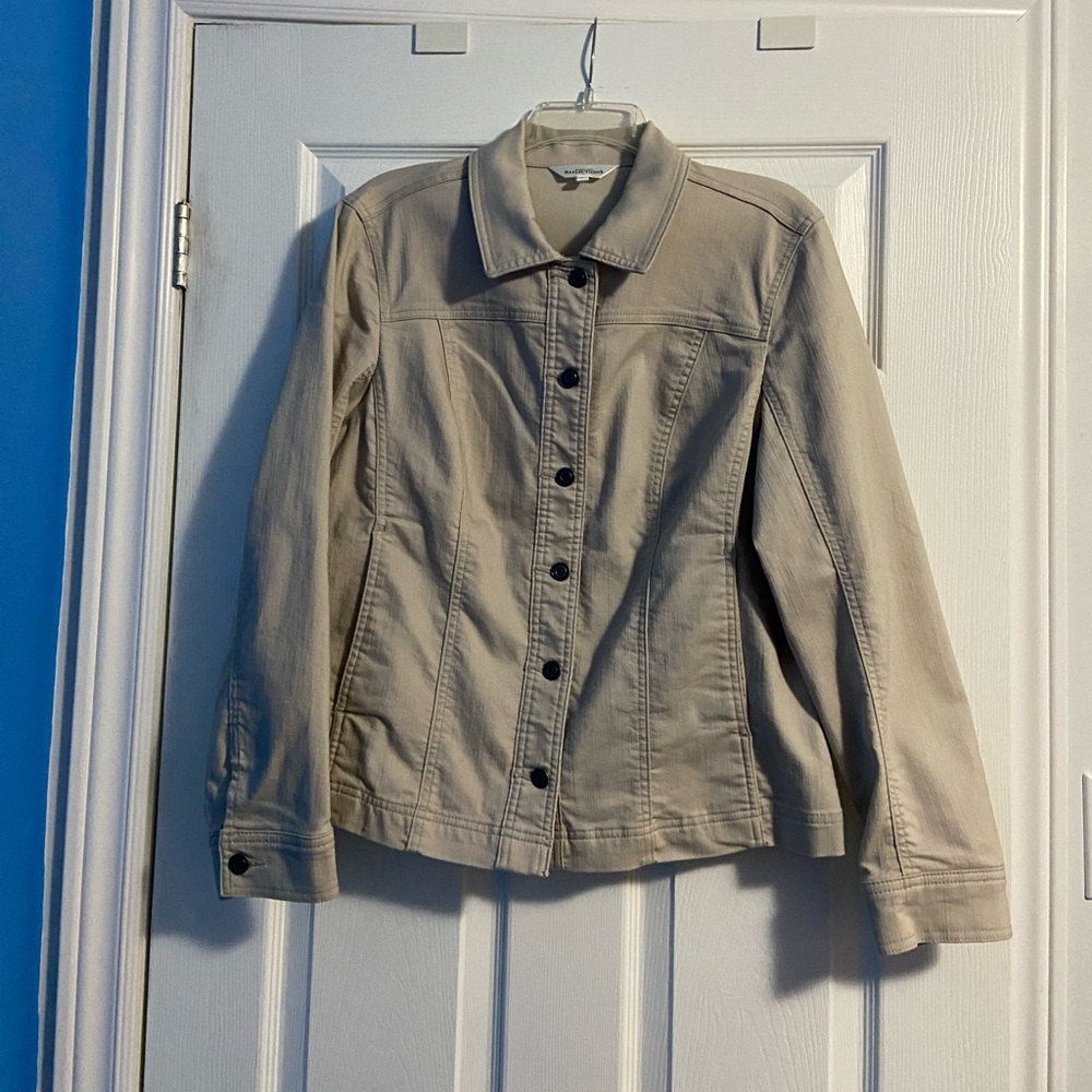 Northern Reflections Women’s Beige Button-Up Long Sleeve Jean Jacket Size L